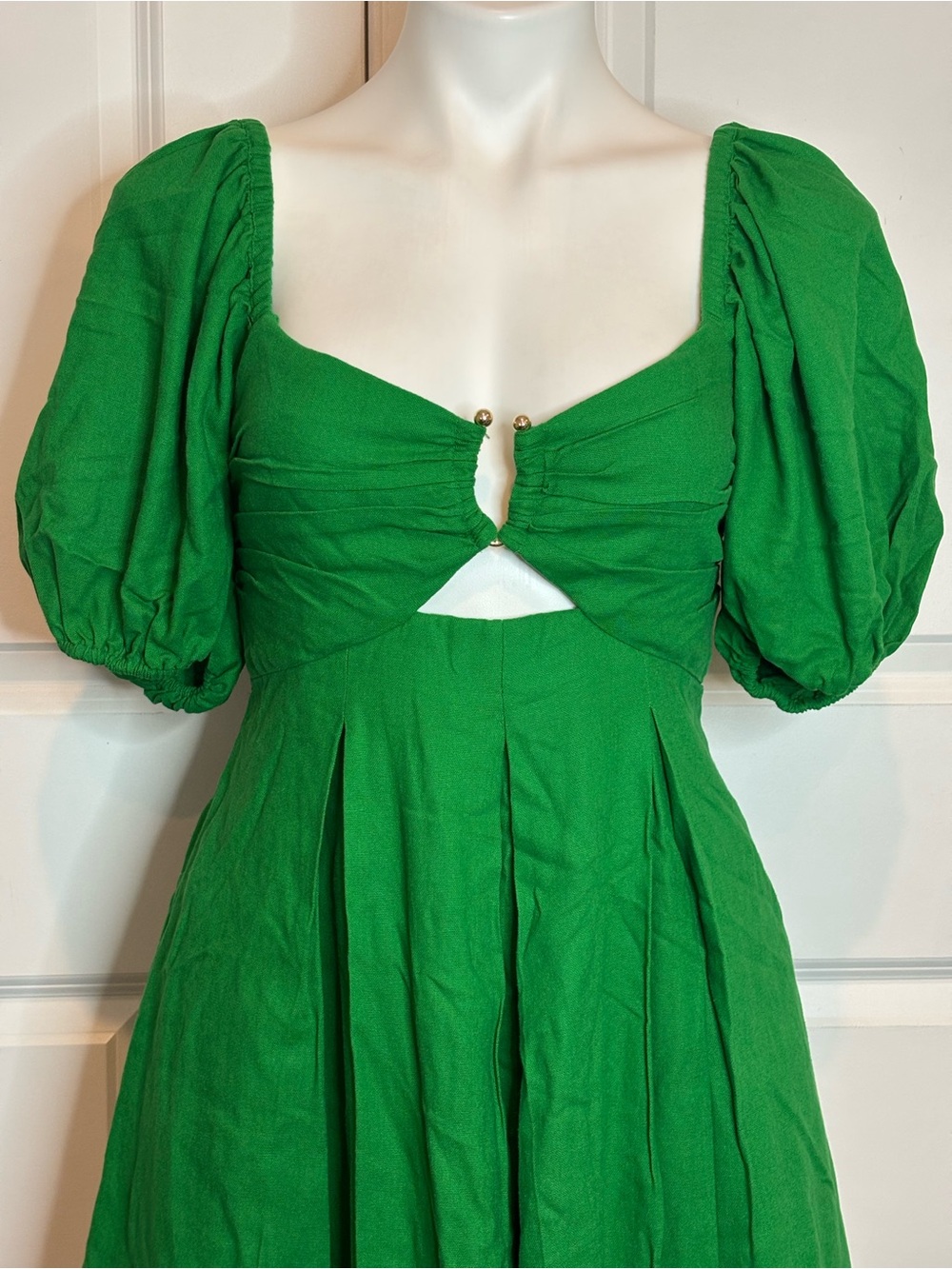 NWT House of Harlow 1960 Green Linen Blend Puff Sleeve Ring Detail Dress S - Picture 2 of 10